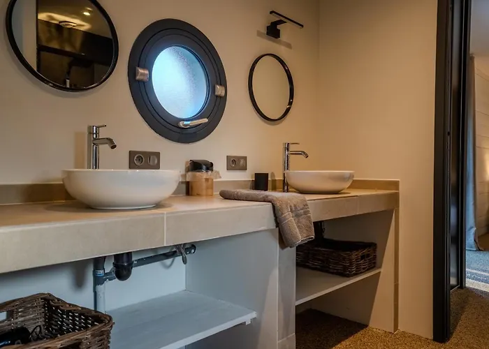 Villa D'Architecte, Piscine Chauffee & Foret