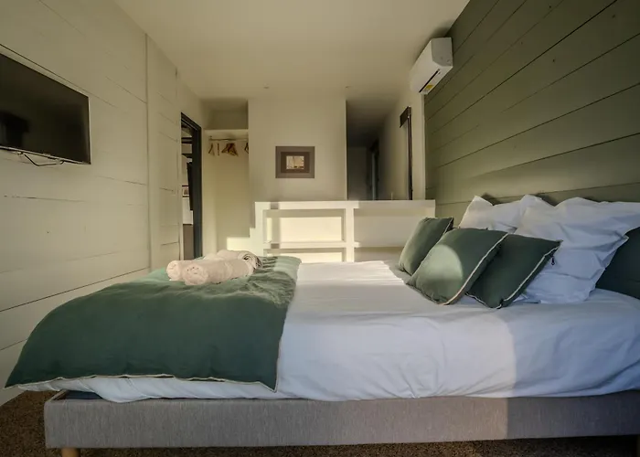 Villa Architect-designed villa, 6 bedrooms, private pool Andernos-les-Bains